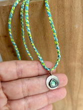 Load image into Gallery viewer, Emerald Pentagon Necklace